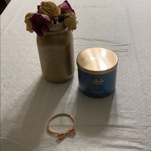 Kate Spade- Rose Gold Bow Bangle w Clasp